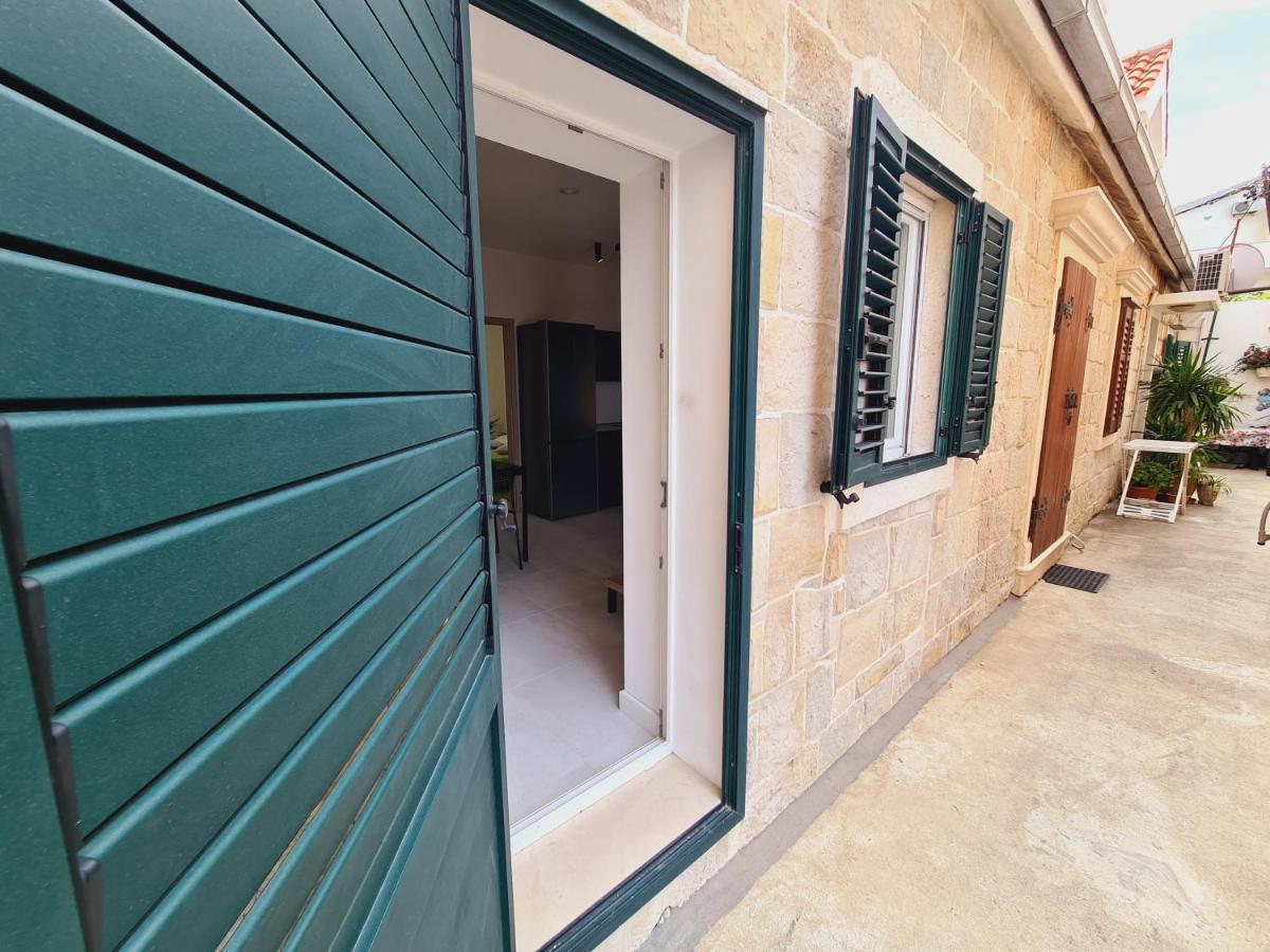 Beach Apartment Renco Sumpetar Exterior foto