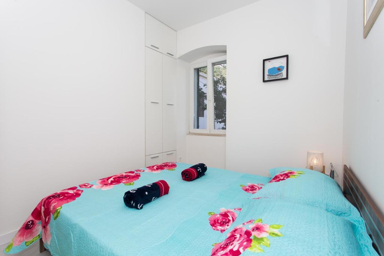Beach Apartment Renco Sumpetar Exterior foto